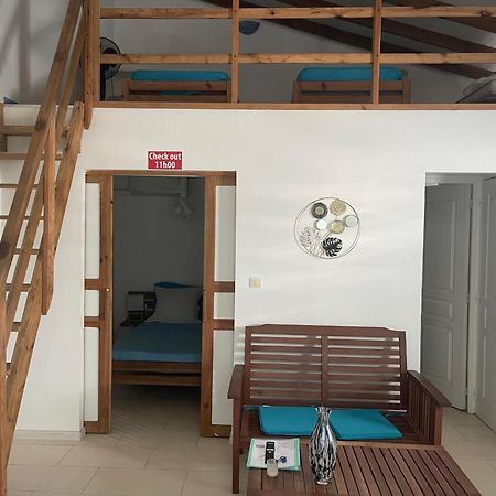 Bungalows Malueva 1 Chambre Et 1 Mezzanine A 5Min De La Plage De La Caravelle Sainte-Anne  Exterior photo